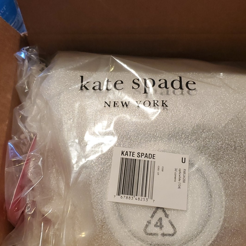 Kate spade HOST PICk   gorgeous wicker bag last one sold out its gorgeous 😍 - Picture 8 of 8